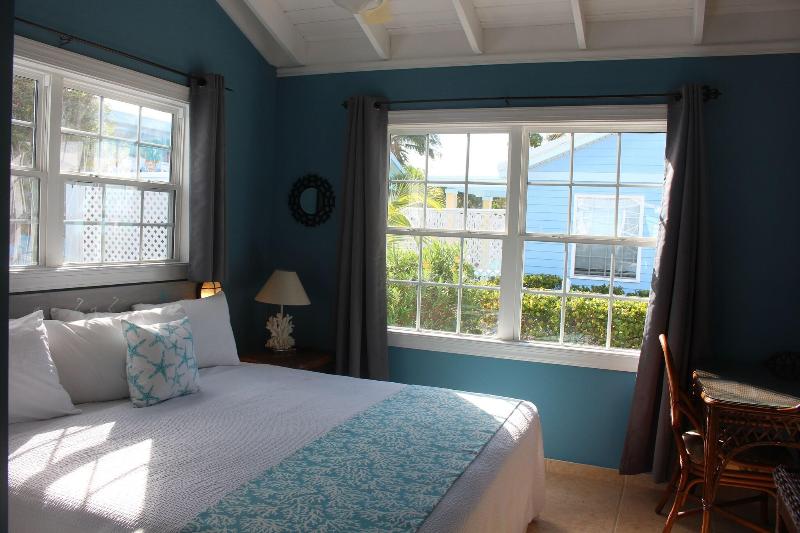 Hideaways at Palm Bay image