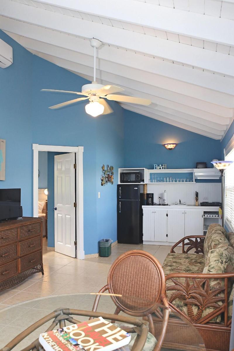 Hideaways at Palm Bay image