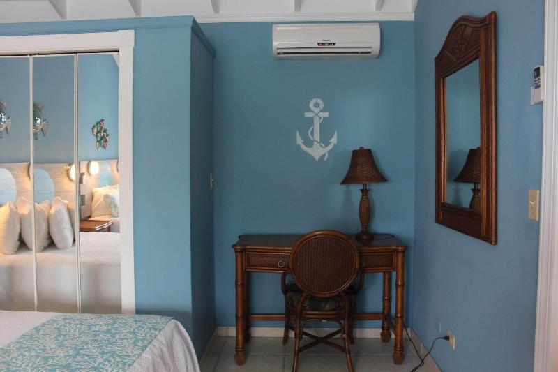 Hideaways at Palm Bay image