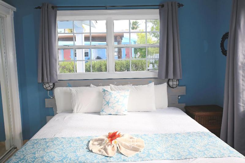 Hideaways at Palm Bay image