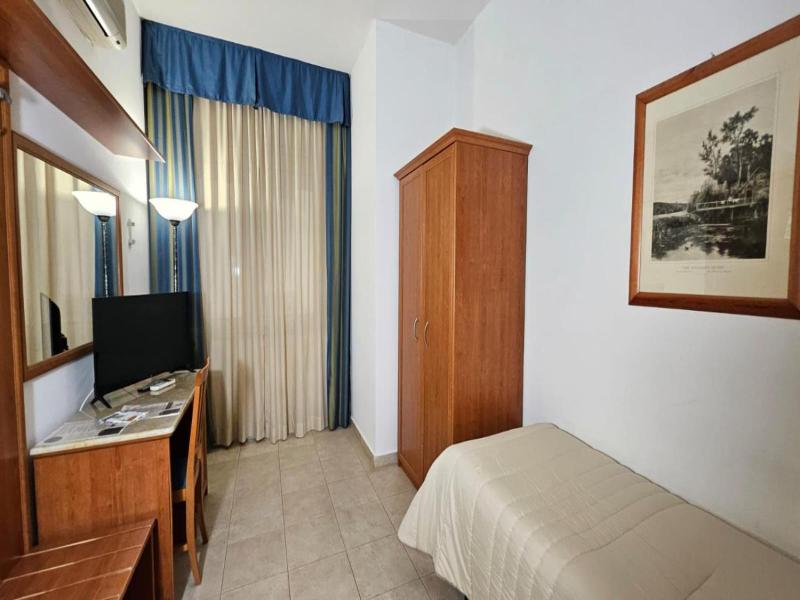 GH Hotel & Restaurant image