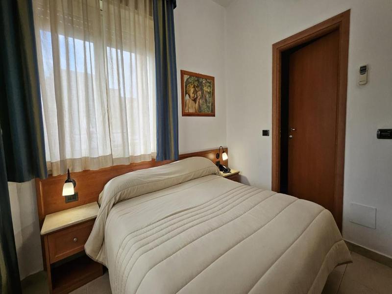 GH Hotel & Restaurant image