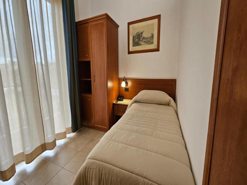GH Hotel & Restaurant image