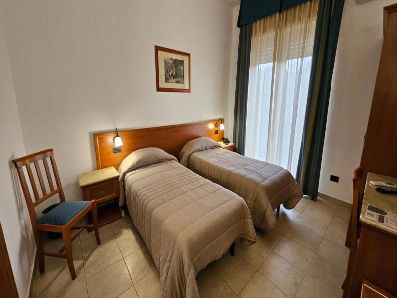 GH Hotel & Restaurant image