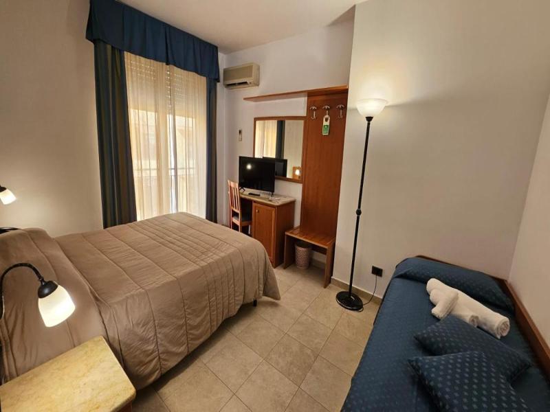 GH Hotel & Restaurant image