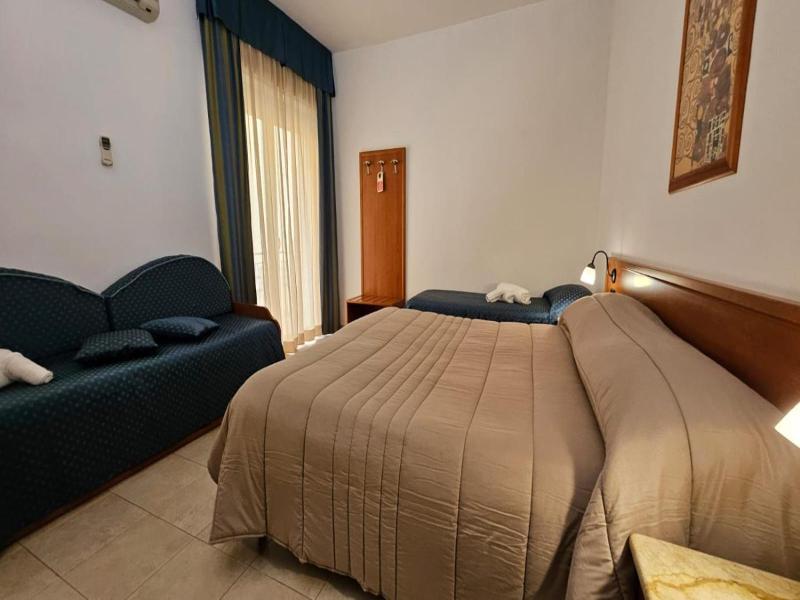 GH Hotel & Restaurant image