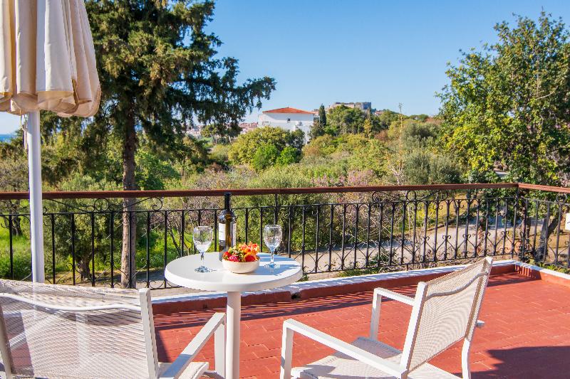Hotel Delfinia image
