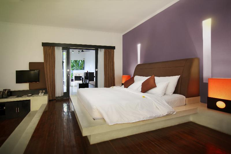 The Seminyak Suite - Private Villa 3