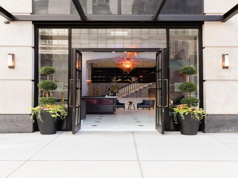 Broadway Plaza Hotel image