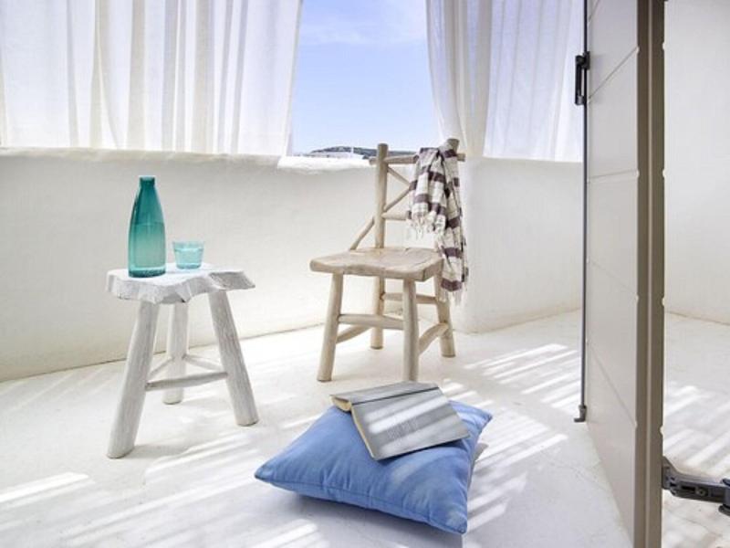 Delmar Apartments & Suites