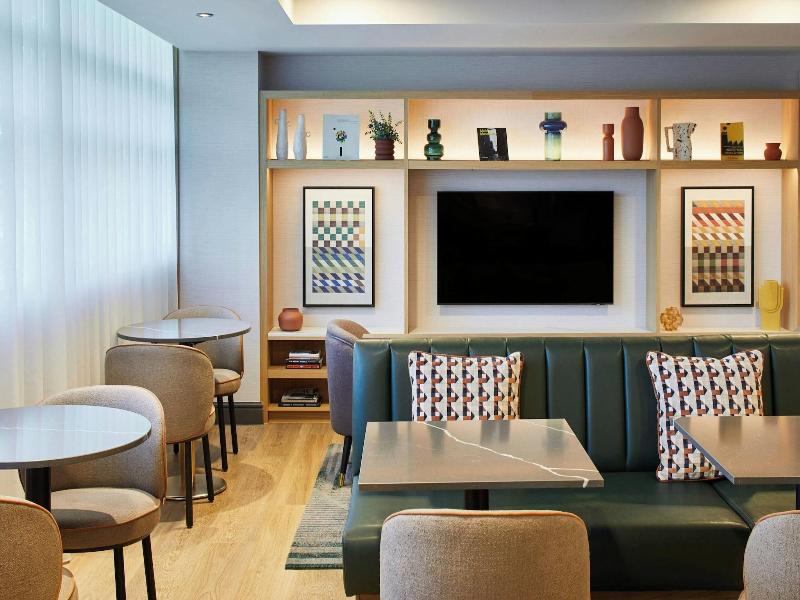 Manchester Piccadilly Hotel image