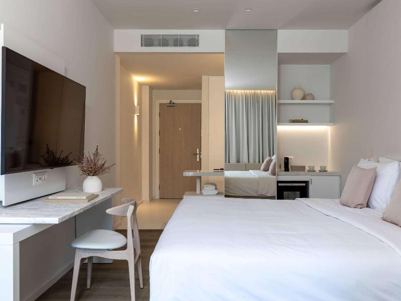 Mercure Patras Astir image
