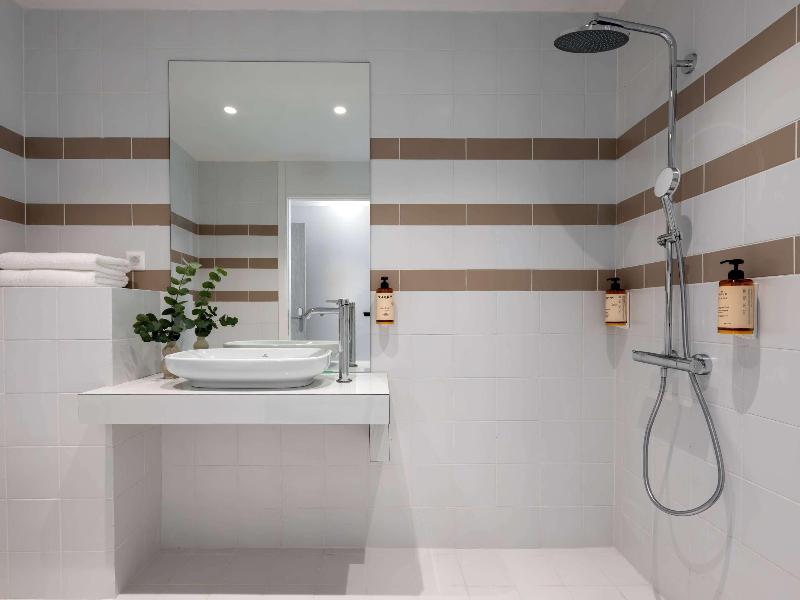 Mercure Patras Astir image