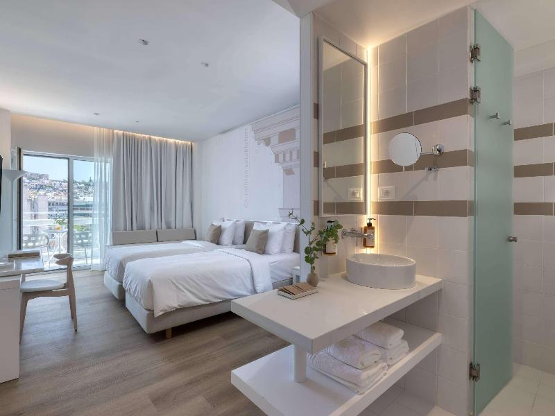Mercure Patras Astir image