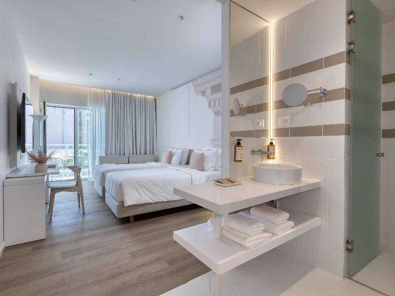 Mercure Patras Astir image