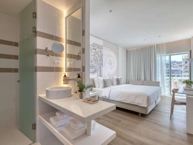 Mercure Patras Astir image