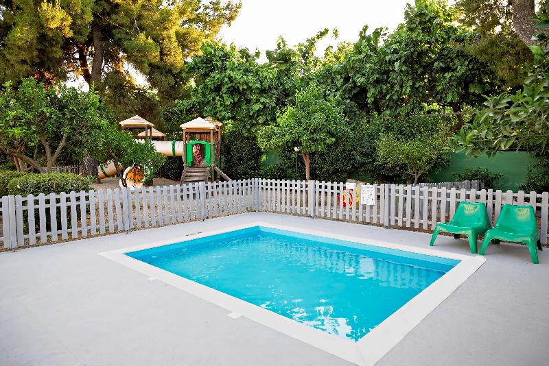 The Grove Seaside Hotel - Image 8