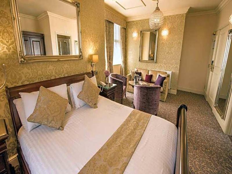 Wherry Hotel image
