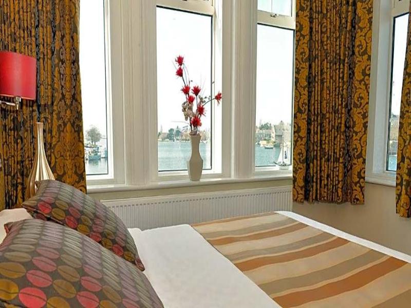 Wherry Hotel image