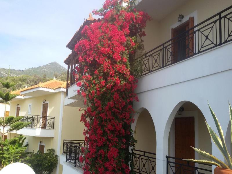 Thalina Apartments image