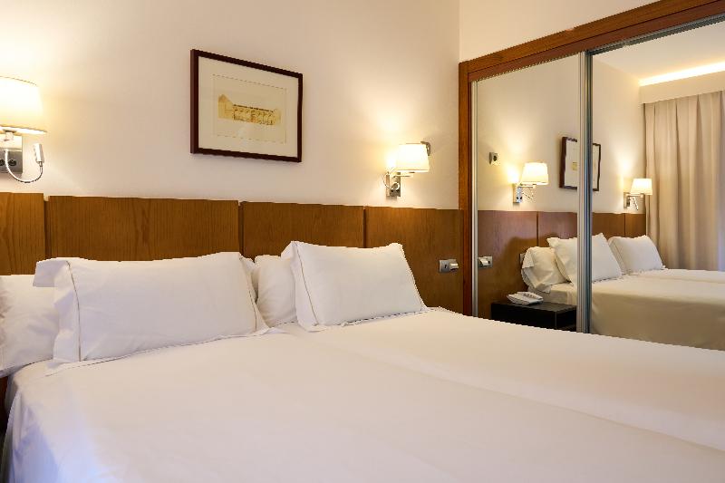 Senator Granada Spa