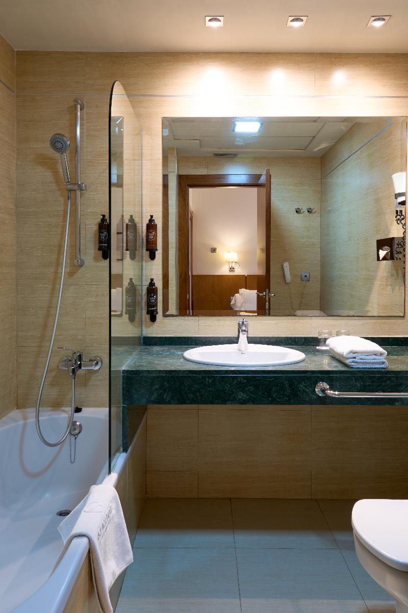 Senator Granada Spa