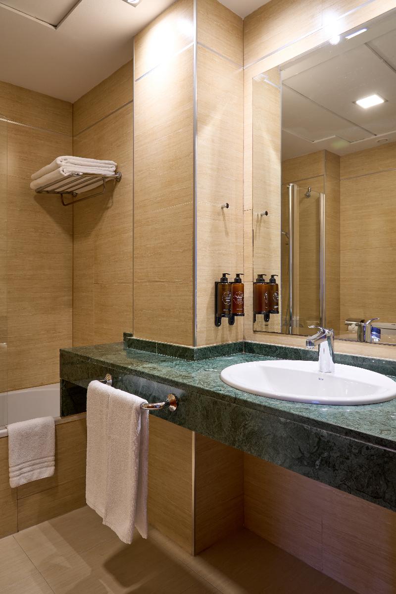 Senator Granada Spa