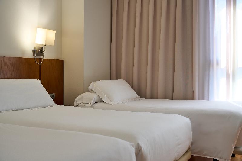 Senator Granada Spa