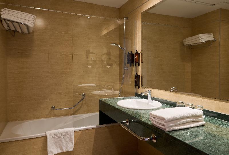 Senator Granada Spa