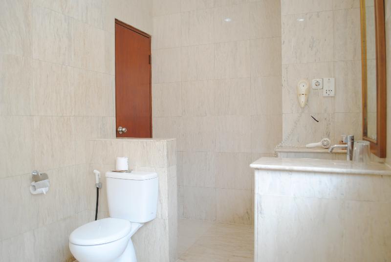 Grand Istana Rama Hotel Bali image