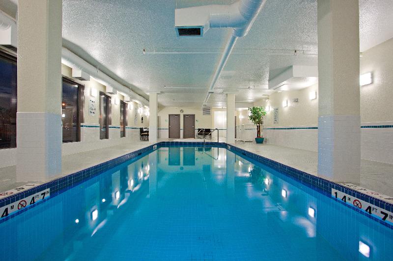 Greenwood Inn & Suites Edmonton