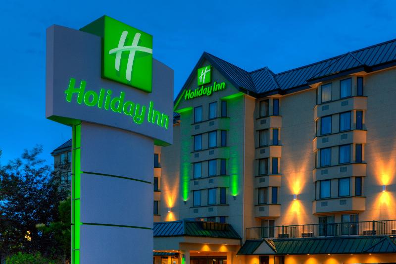 Greenwood Inn & Suites Edmonton