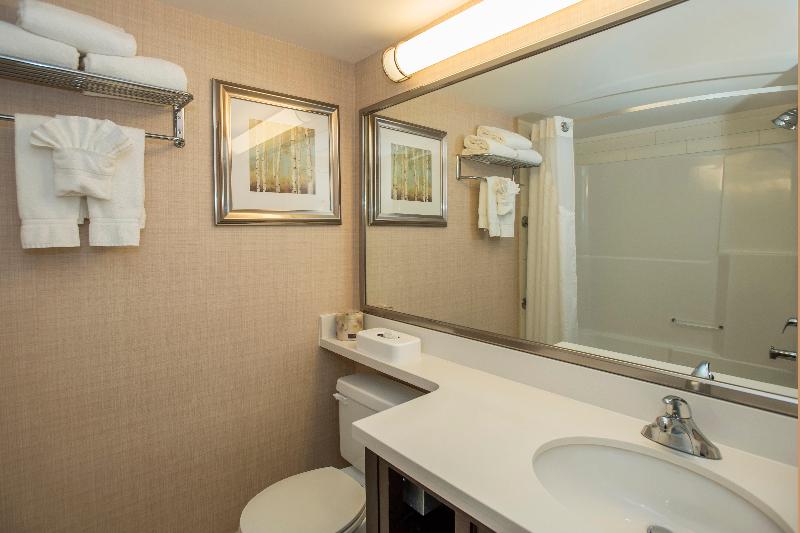 Greenwood Inn & Suites Edmonton