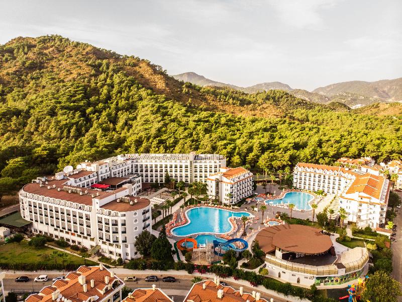 Green Nature Resort & Spa image