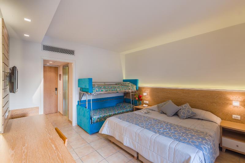 Tigaki Beach gallery photo 8