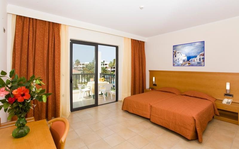 Tigaki Beach gallery photo 13