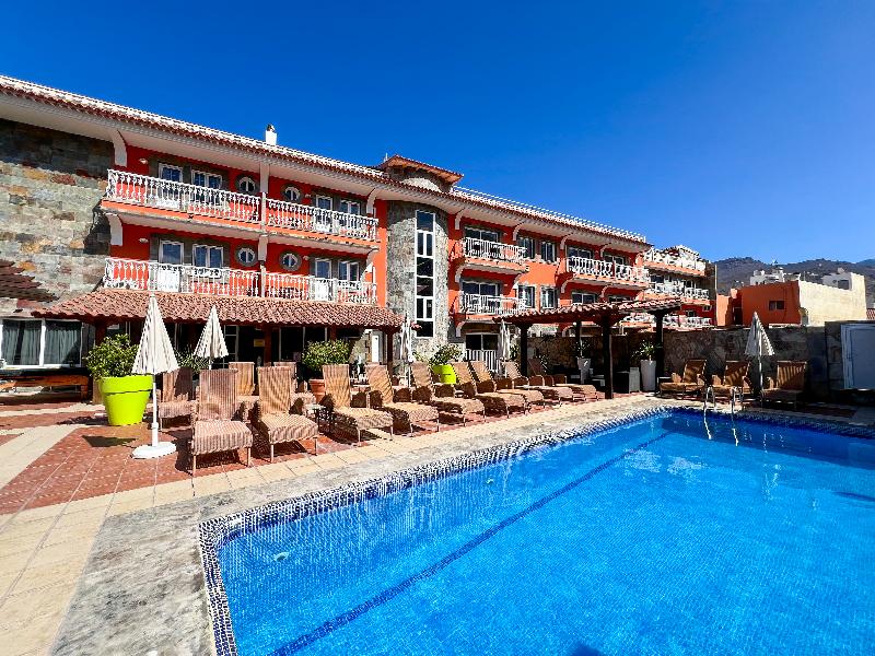 Hotel La Aldea Suites image