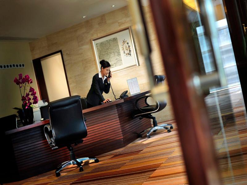 Crowne Plaza Beijing International Airport image