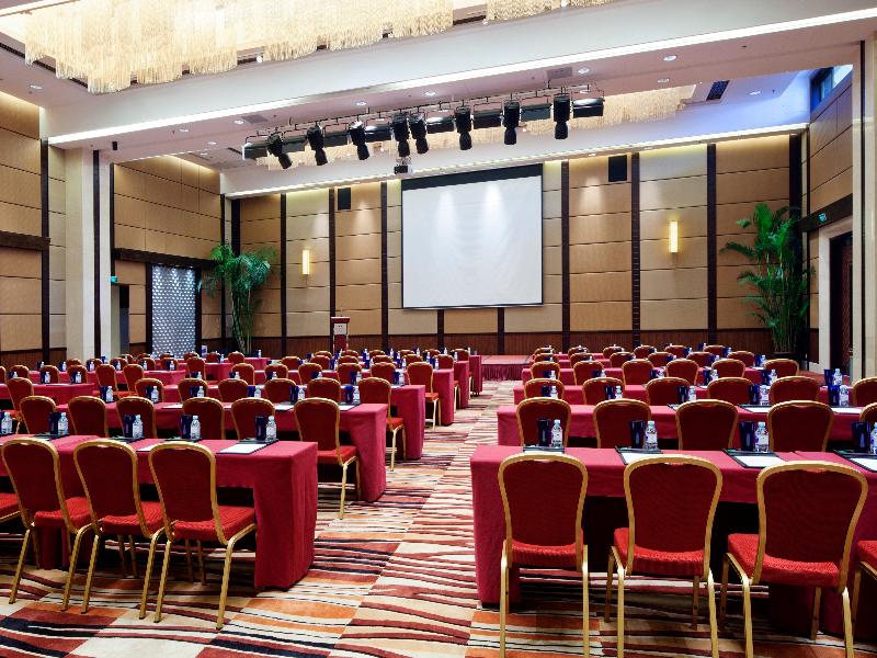 Crowne Plaza Beijing International Airport image