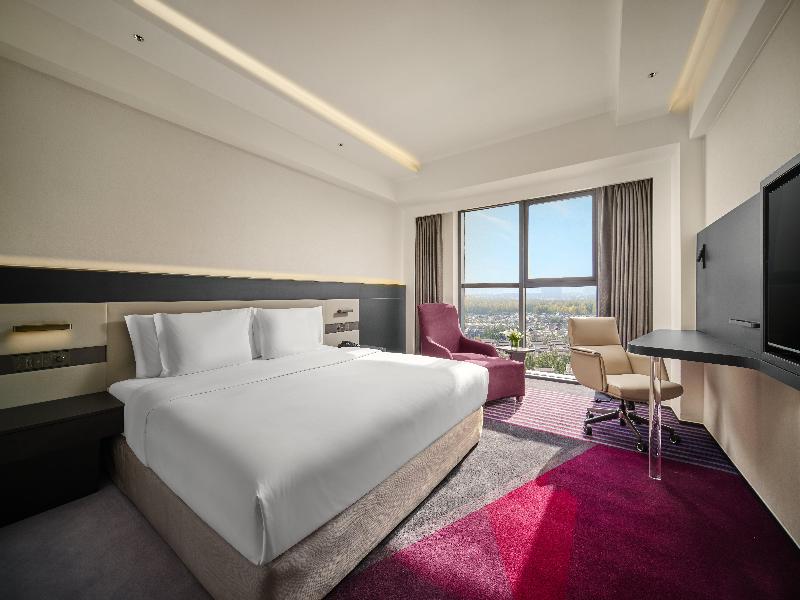 Crowne Plaza Beijing International Airport image