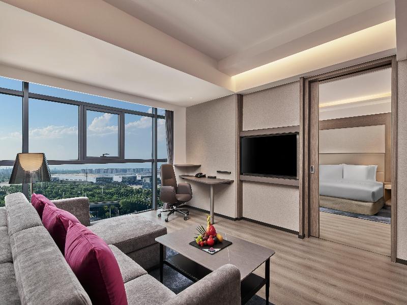 Crowne Plaza Beijing International Airport image