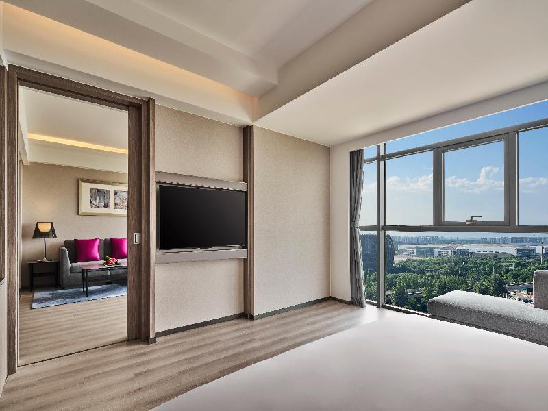 Crowne Plaza Beijing International Airport image