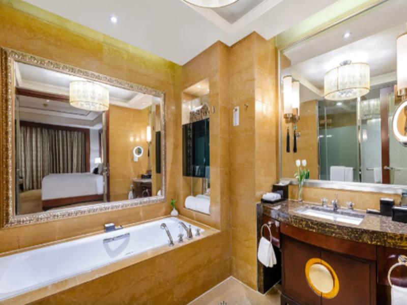 room detail thumbnail 1