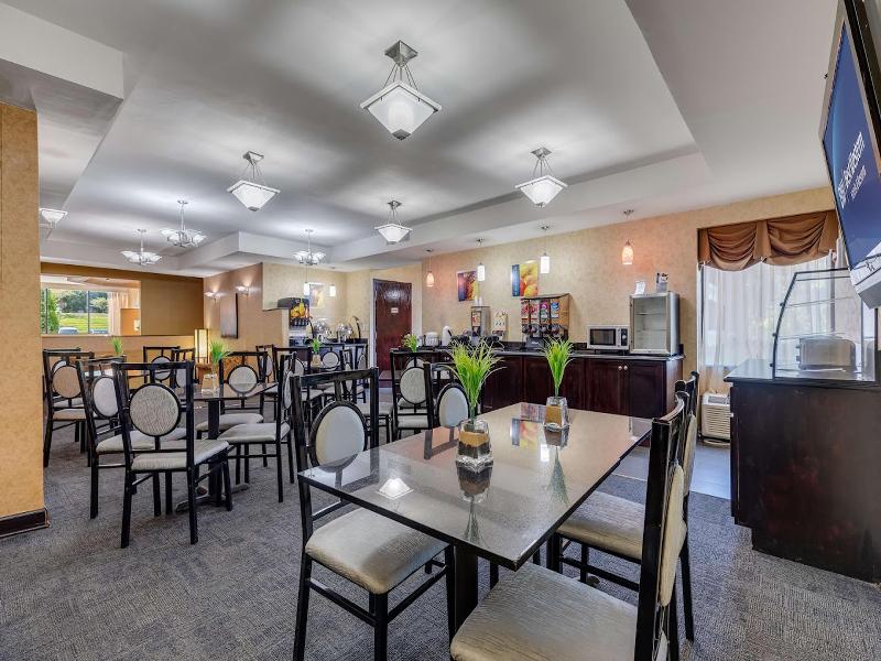 SureStay by Best Western Charlotte Matthews image