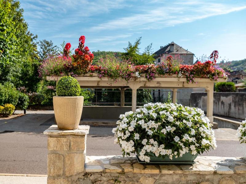 INTER-HOTEL Le Quercy — general view