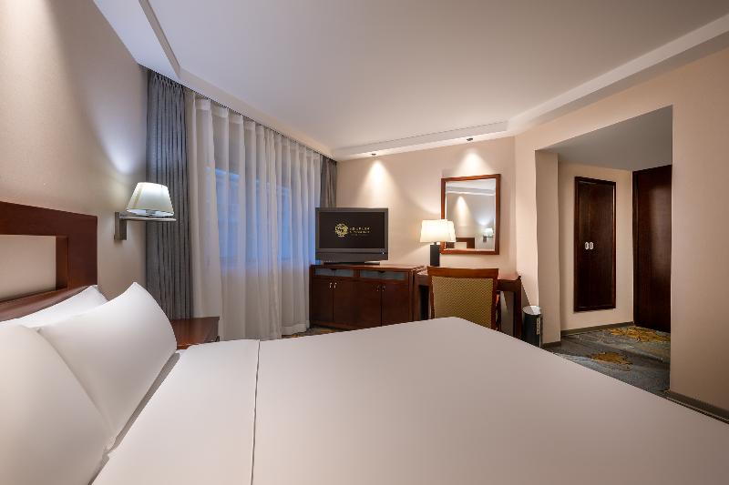 Sunworld Hotel Beijing image
