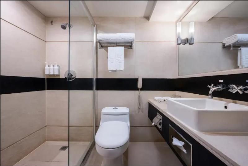Sunworld Hotel Beijing image
