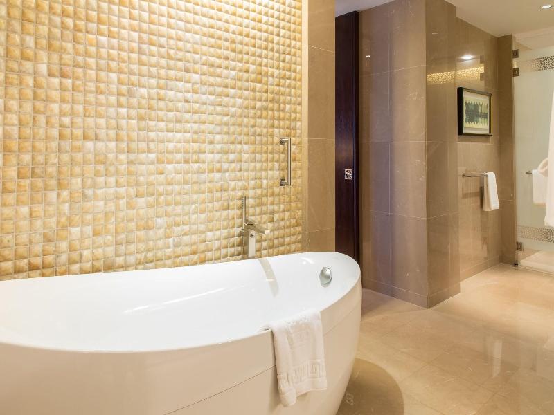 The Ritz-Carlton, Dubai image
