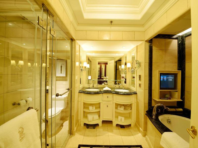 The Ritz-Carlton, Beijing image