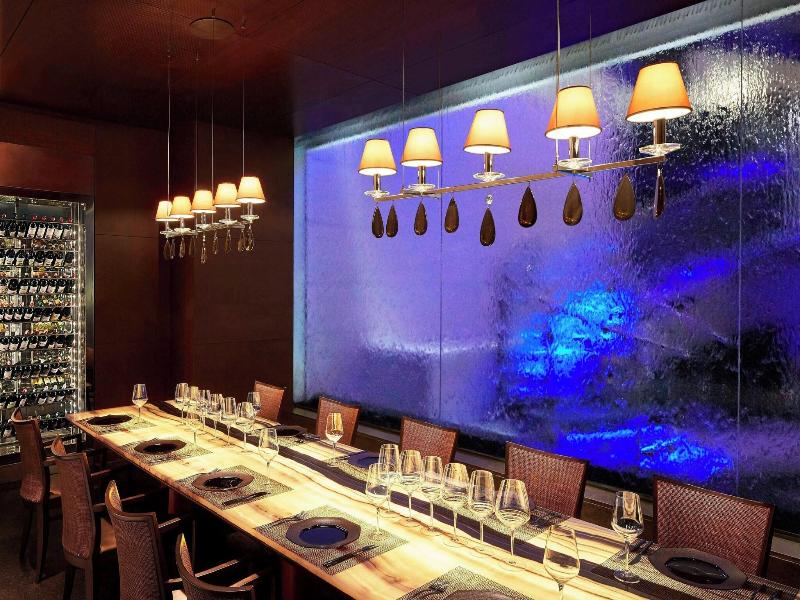 Le Meridien New Delhi image